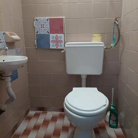 Hotel за в центъра на